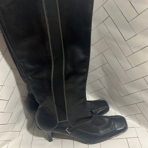 Anne Klein sexy heeled boots size 10